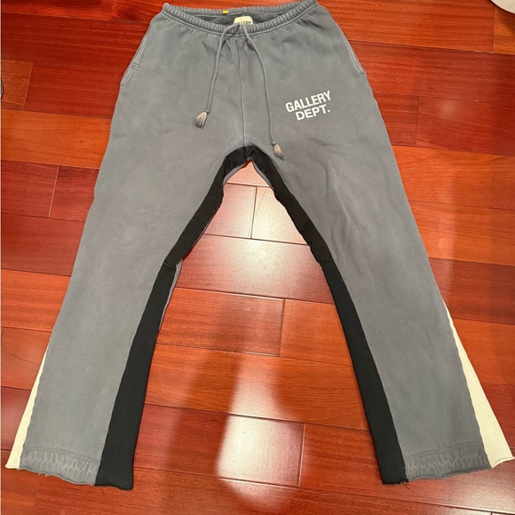 Gallery Dept. Gray Sweatpants - Picture 1 of 8